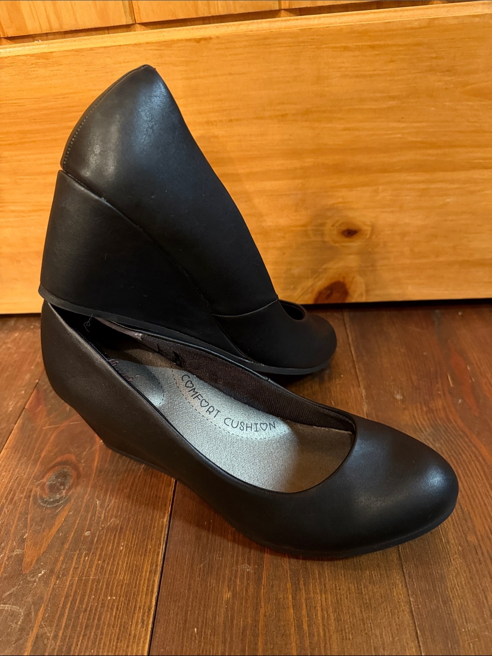 JELLYPOP WEDGE SHOES sz 9